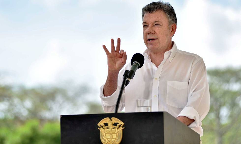Colombia paralyzes dialogue with ELN after new guerrilla attacks
