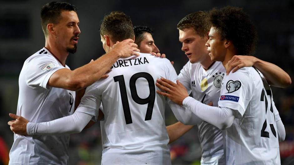 DFB team celebrates qualification record