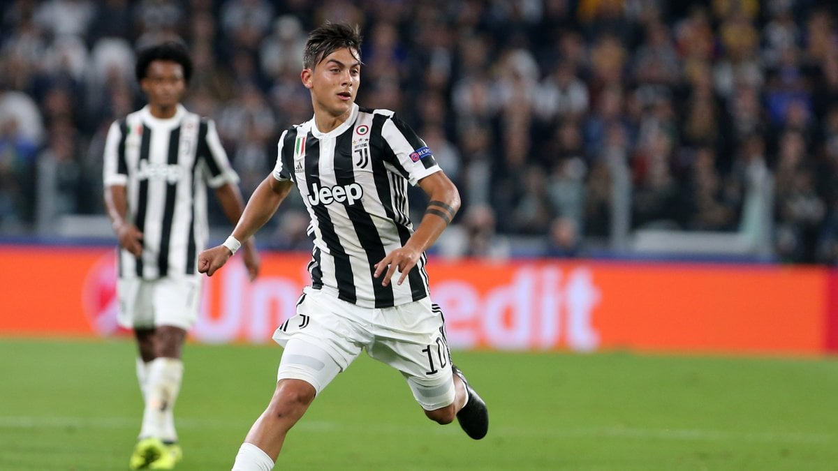 Juventus, C & #x27; è also Dybala among the 30 candidates for the ball D & #x27; gold