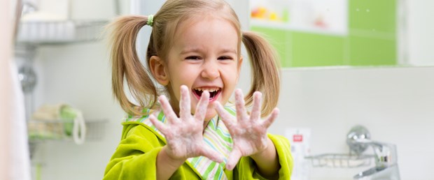 6 strategies to use when teaching the child to hand-wash (15 October World Hand Wash Day)